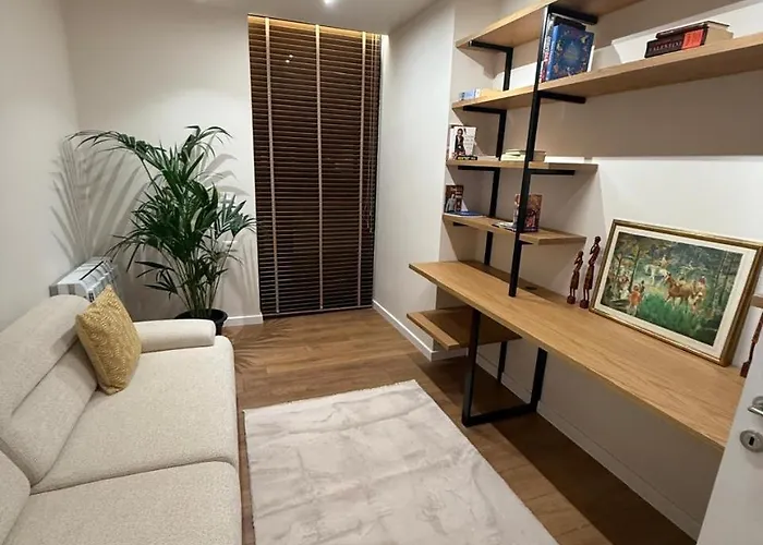 Apartment Three Mirrors Currila Durrës