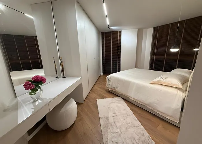 Apartmán Three Mirrors Currila *